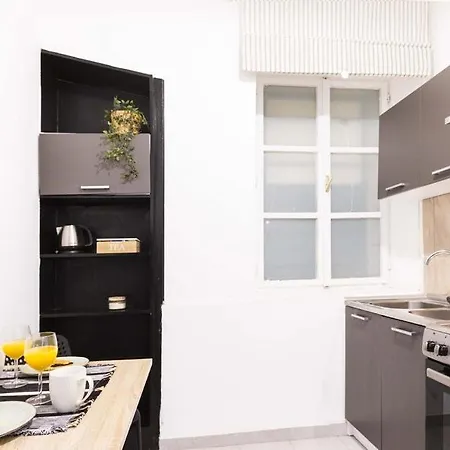 아파트 Apartman Mariposa Centar